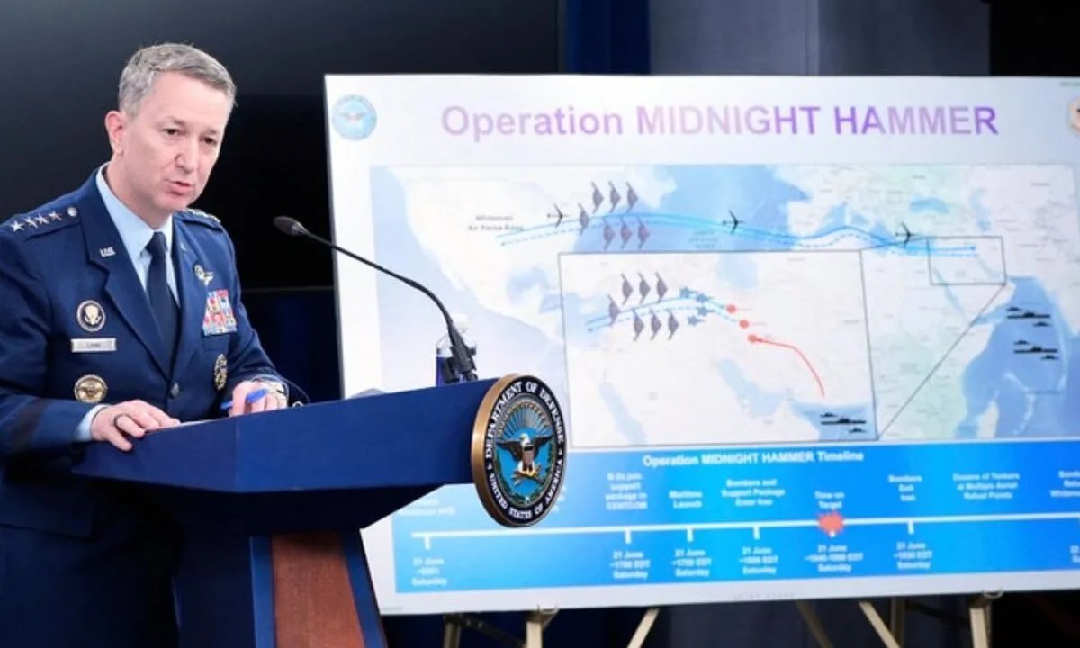 ضربات أمريكية تستهدف منشآت نووية إيرانية: تفاصيل المواقع المستهدفة وتحذيرات الطاقة الذرية