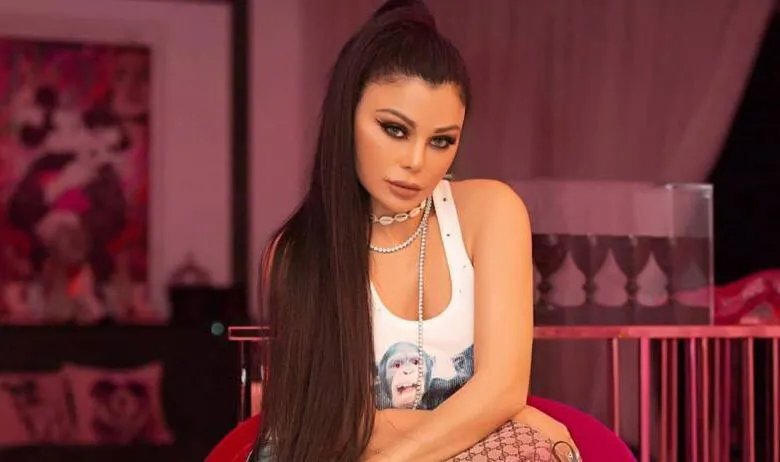 رولا منصور: الإعلامية السورية التي أشعلت السوشيال ميديا بشبهها اللافت بهيفاء وهبي