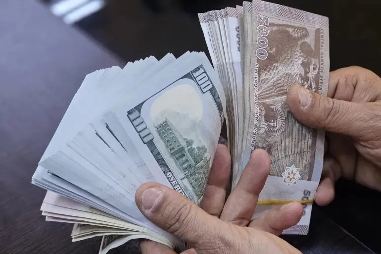 ارتفاع قياسي: الدولار والذهب يواصلان الصعود مقابل الليرة السورية اليوم الاثنين 23 يونيو 2025