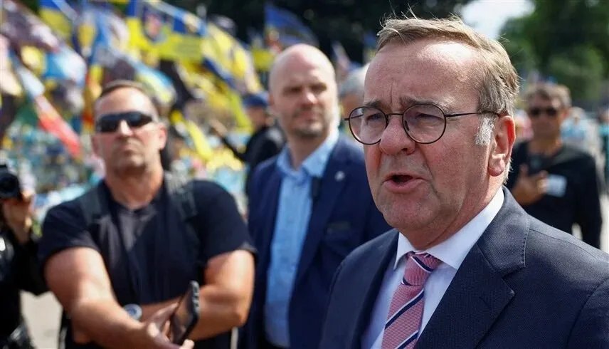 وزير الدفاع الألماني: الهجمات على منشآت إيران النووية 'نبأ سار' لأوروبا