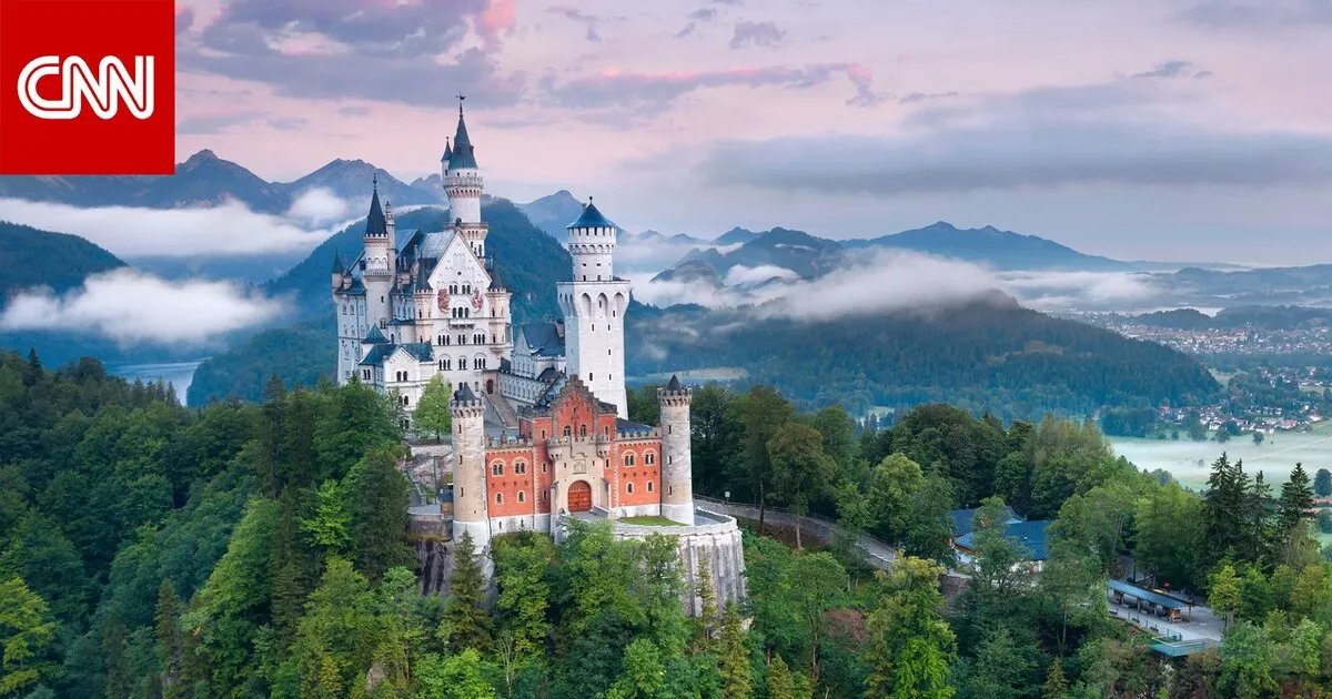 عجائب معمارية: اكتشف أروع 10 قلاع حول العالم.. إحداها في سوريا