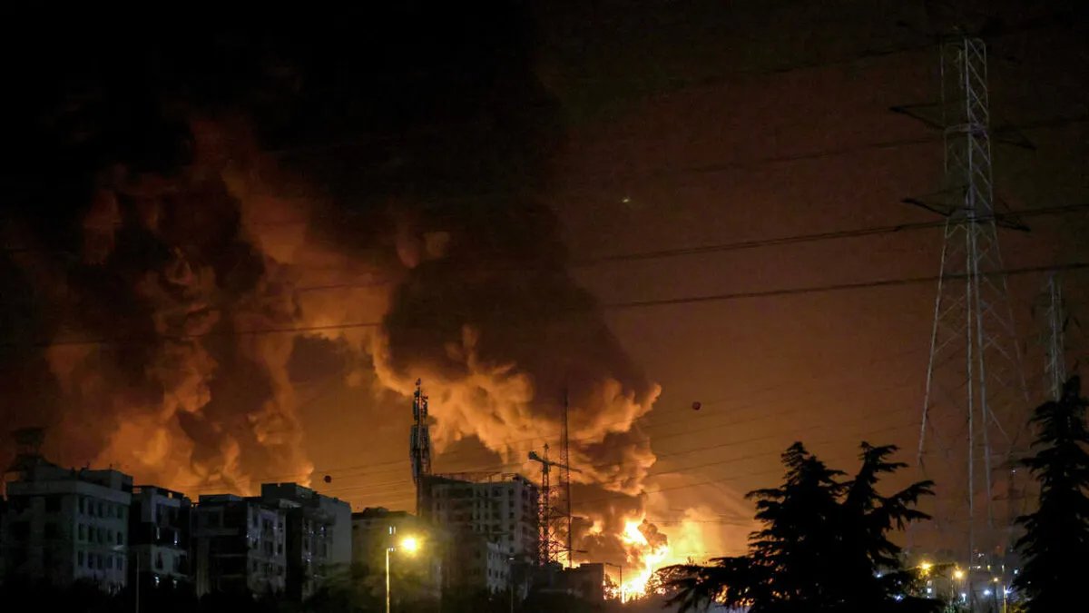 بوساطة قطرية وجهود أمريكية: وقف إطلاق النار يدخل حيز التنفيذ بين إسرائيل وإيران