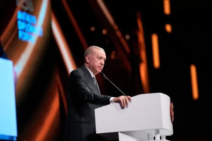 أردوغان: تركيا ستتصدى لأي محاولات لإعادة سوريا إلى الفوضى