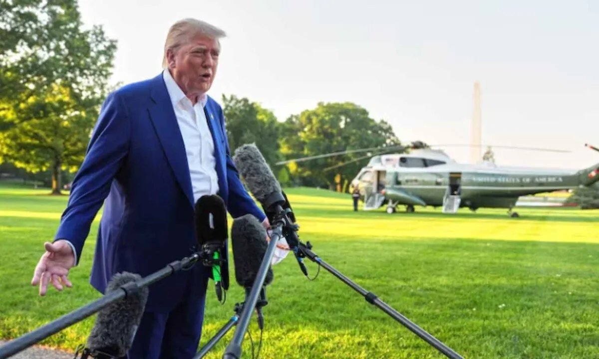 ترامب يحذر إسرائيل من تهديد وقف إطلاق النار مع إيران وسط ترحيب دولي بالاتفاق