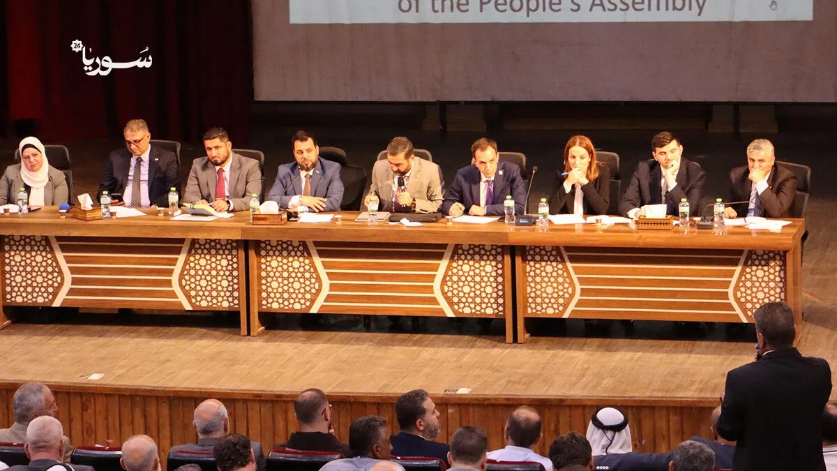 اللجنة العليا للانتخابات في إدلب تستمع لمطالب الأهالي حول تشكيل مجلس الشعب الجديد