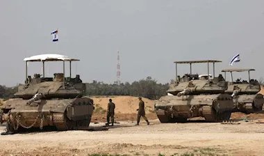 مقتل سبعة جنود إسرائيليين في خانيونس بعد استهداف ناقلة جند بعبوة ناسفة