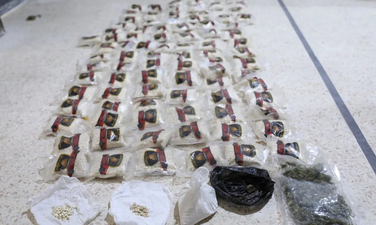 عملية مشتركة سورية سعودية تطيح بشبكة تهريب مخدرات في إدلب وحلب