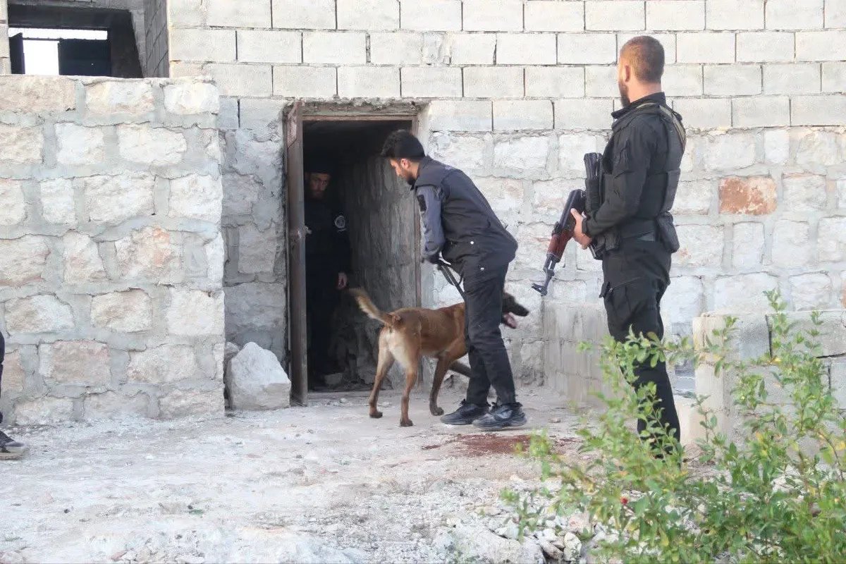 عملية مشتركة بين سوريا والسعودية تطيح بشبكة تهريب كبتاغون وتضبط أكثر من 200 ألف حبة