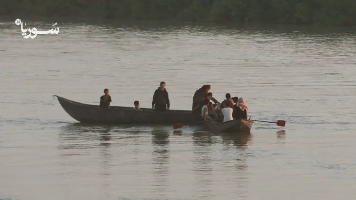 رحلة محفوفة بالمخاطر: طلاب دير الزور يعبرون الفرات يوميًا بحثًا عن التعليم