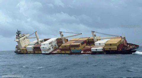 كارثة بحرية: غرق سفينة "مورنينج ميداس" قبالة ألاسكا وعلى متنها 3000 سيارة