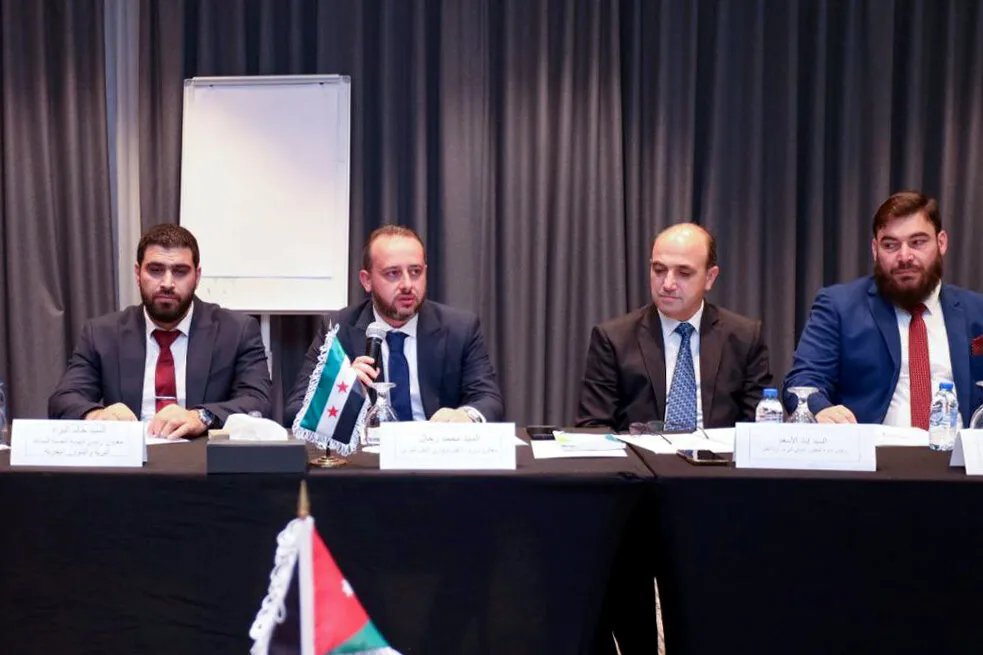 سوريا والأردن تتفقان على توحيد رسوم العبور لتسهيل حركة الشحن والنقل