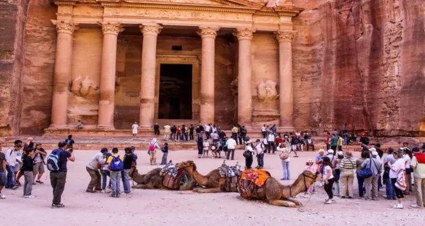 ضربة جديدة للسياحة الأردنية: تصاعد التوترات الإقليمية يعيد القطاع إلى نقطة الصفر