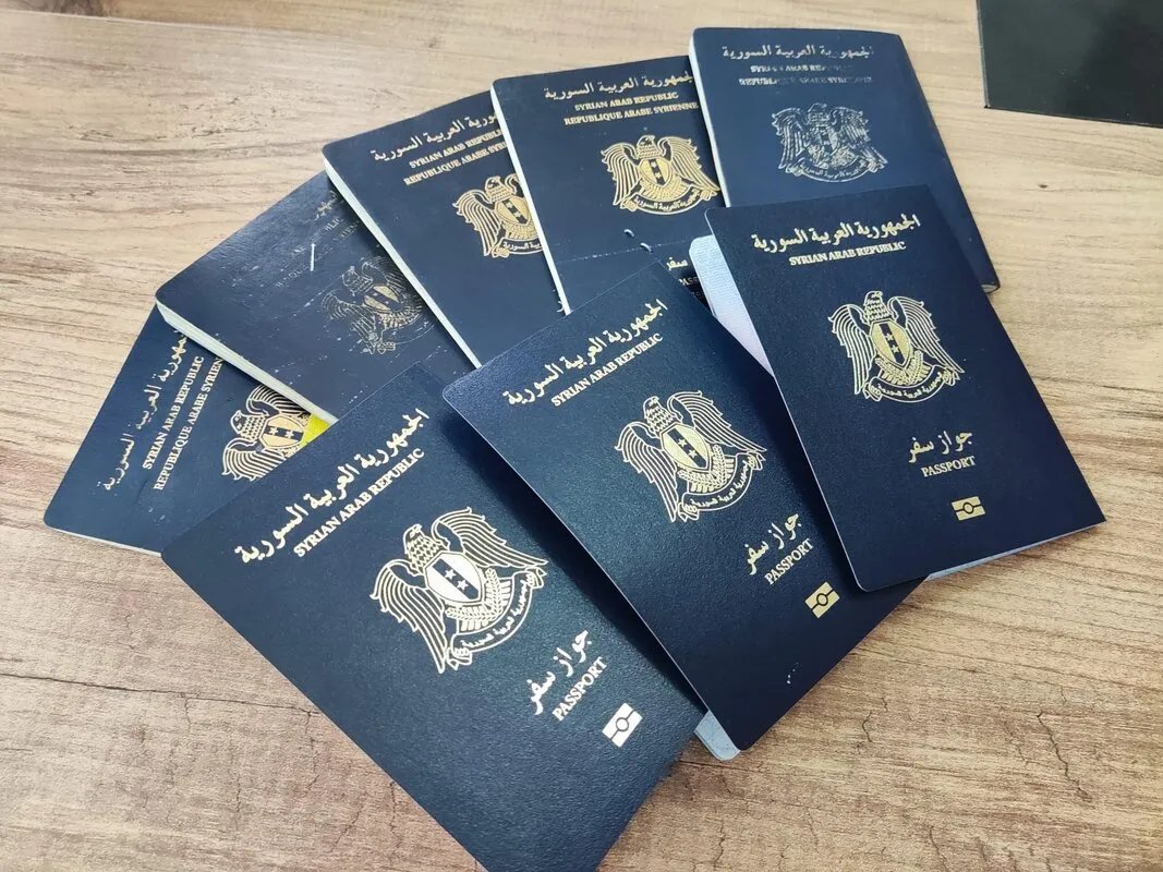 تخفيض كبير في تكلفة جوازات السفر: الداخلية السورية تصدر قراراً مفاجئاً للمواطنين داخل وخارج البلاد