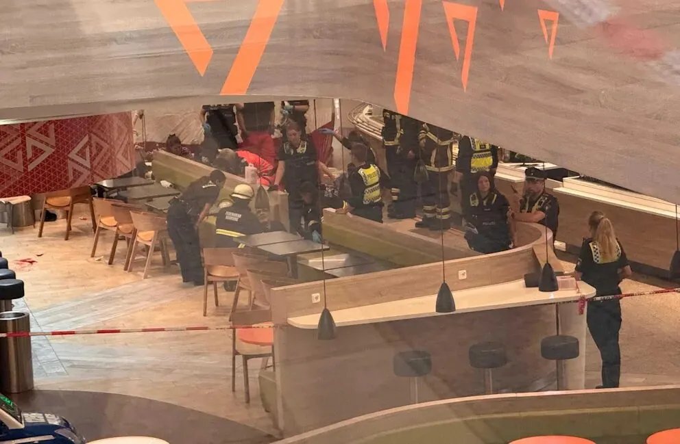 هامبورغ: مقتل شاب في هجوم بسكين داخل مركز تجاري "فينيكس"