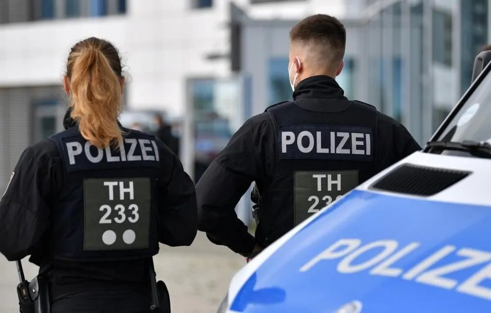 هامبورغ: مقتل شاب سوري طعناً والشرطة تعتقل الجاني في مركز تجاري