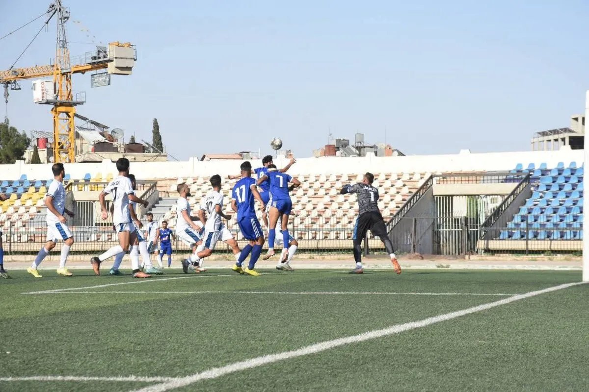 قمة الإثارة: تعادل الفتوة وجبلة في الدوري الممتاز.. والأنظار تتجه نحو مباراة الوحدة وأهلي حلب الحاسمة