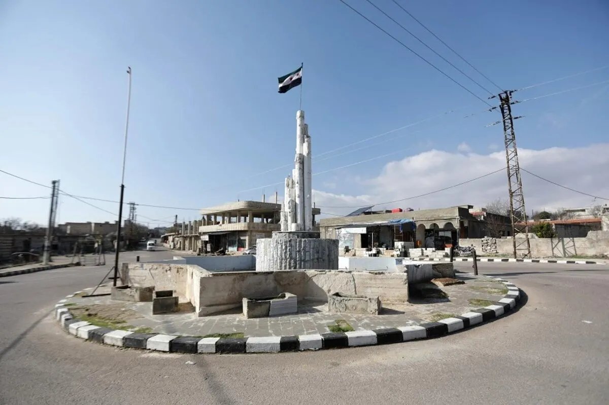 توغلات إسرائيلية في ريف القنيطرة: تفتيش منازل وتمركز على الأسطح