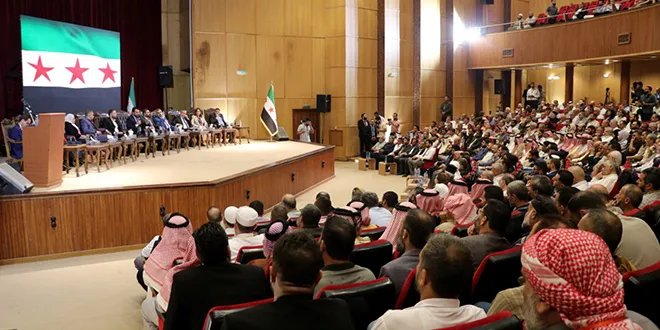 حماة تستضيف جلسة تعريفية حول انتخابات مجلس الشعب بحضور شخصيات بارزة