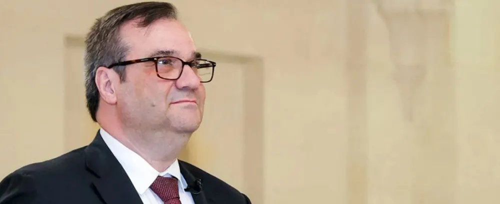 حصري: المصارف السورية تشرع في إعادة الاندماج بالنظام المالي العالمي