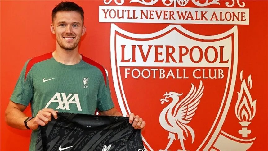 ليفربول يعزز صفوفه بضم الحارس فريدي وودمان في صفقة انتقال حر