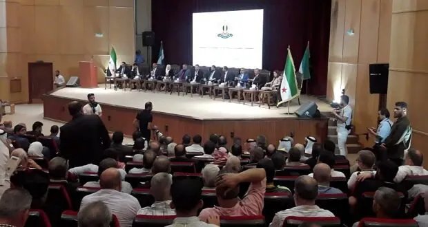 جلسة تعريفية بانتخابات مجلس الشعب في حماة: مطالبات بتغيير الاسم وزيادة تمثيل المرأة