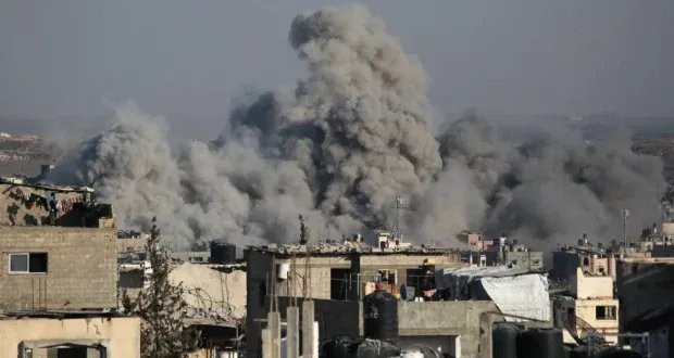 الجيش الإسرائيلي يوجه إنذاراً لسكان غزة وجباليا بالإخلاء الفوري جنوباً وسط تصعيد عسكري