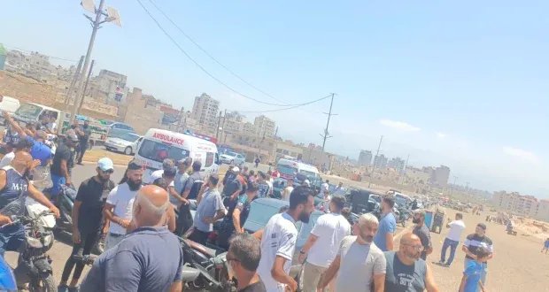 مأساة في طرابلس: وفاة أب غرقاً أثناء إنقاذ أبنائه من الأمواج