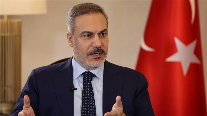 وزير الخارجية التركي: أنقرة مستعدة لدعم سوريا عسكريًا وتحذر إسرائيل من الاستفزازات