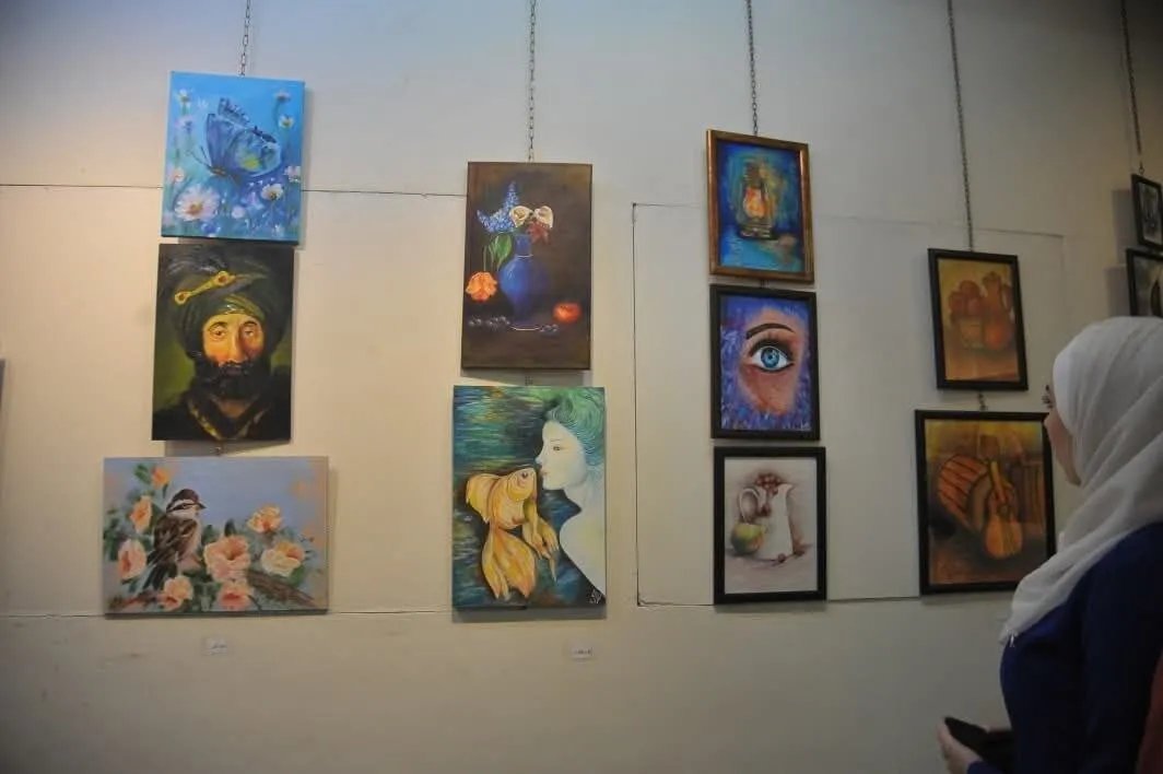 إبداعات شبابية تتألق في مهرجان "أفراح الكرامة" بدمشق