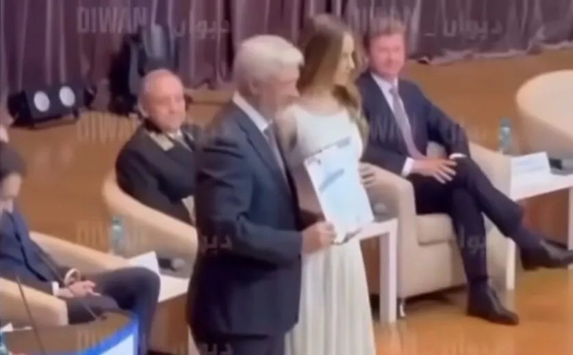 بالفيديو: زين الأسد تحتفل بتخرجها من جامعة موسكو بحضور أسماء الأسد