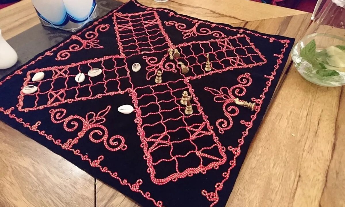 البرسيس: لعبة دمشقية تتحدى الزمن وتحيي ذكريات الطفولة