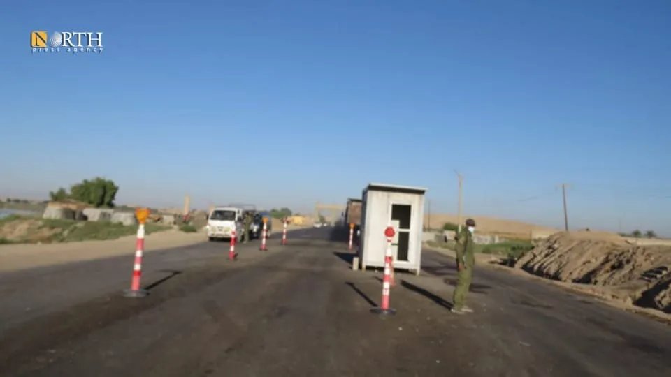 هجومان يستهدفان قوات قسد والأسايش في ريف دير الزور دون خسائر بشرية