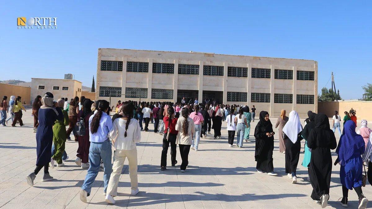 كوباني: اتفاق تاريخي بين الحكومة السورية والإدارة الذاتية يسهل امتحانات الشهادتين ويثير ارتياح الأهالي