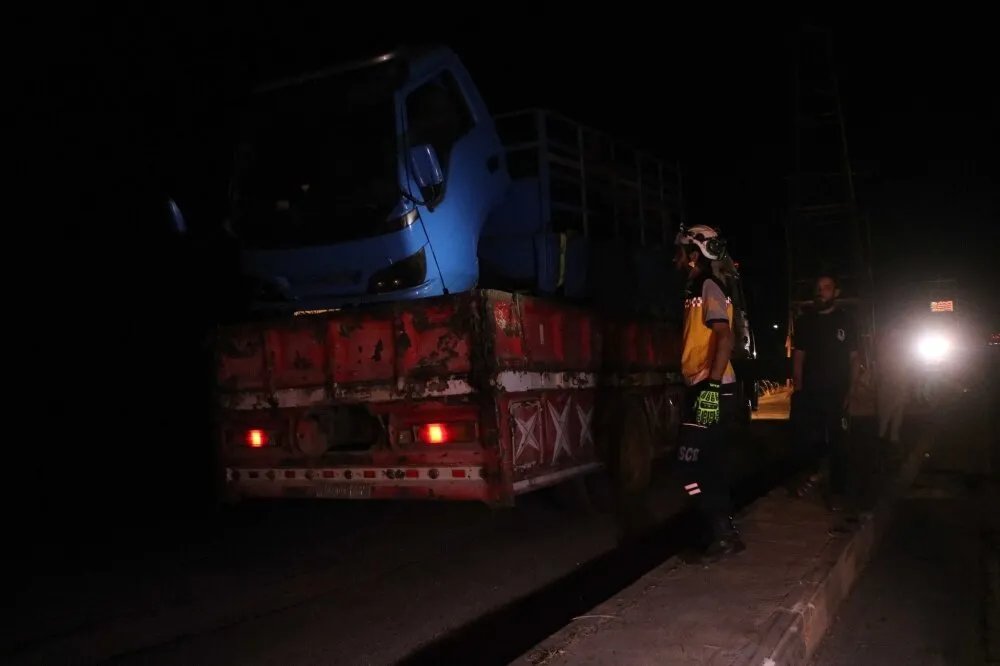 يوم دامٍ على الطرق السورية: مصرع مدنيين وإصابة آخرين في حوادث متفرقة بدرعا وحلب وريف دمشق