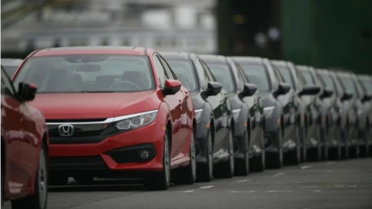 قرار وقف استيراد السيارات المستعملة: دعم للاقتصاد السوري وتخفيف للضغط على الدولار