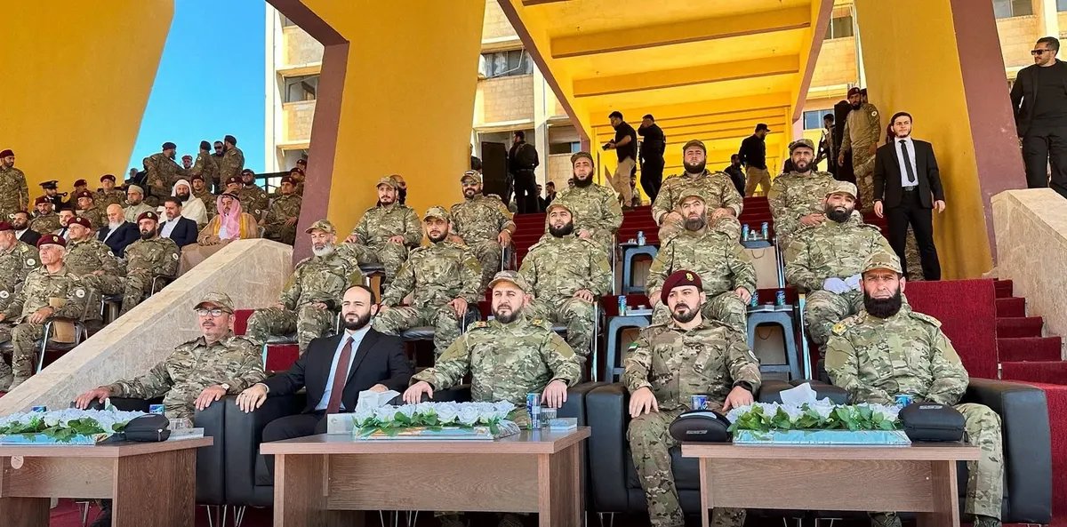 حلب: الجيش السوري يحتفي بتخريج دفعة قوامها 3000 مقاتل من الفرقة 76