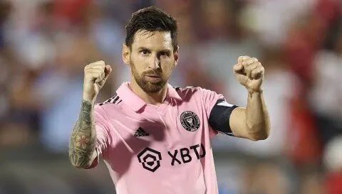 إنتر ميامي يضع حداً للشائعات حول مستقبل ميسي مع الفريق