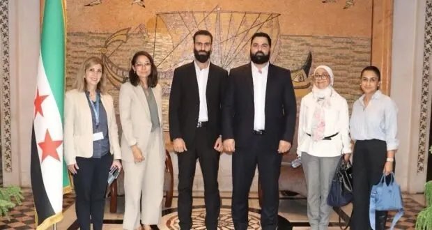 محافظ طرطوس يبحث مع الأمم المتحدة مشاريع تطوير التعليم والصحة والتنمية