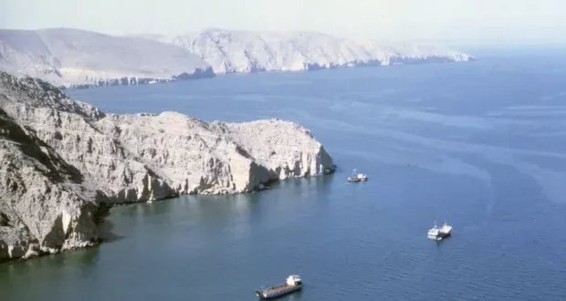 مصادر أمريكية تكشف: إيران تستعد لتلغيم مضيق هرمز بعد ضربات إسرائيل