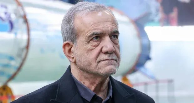 الرئيس الإيراني يفعّل قانون تعليق التعاون مع الوكالة الدولية للطاقة الذرية