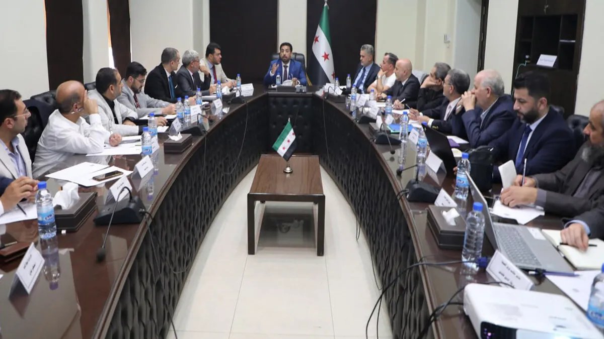 وزير الصحة يوجه بتفعيل المراكز الصحية لتخفيف الضغط على المشافي وتطوير الخدمات