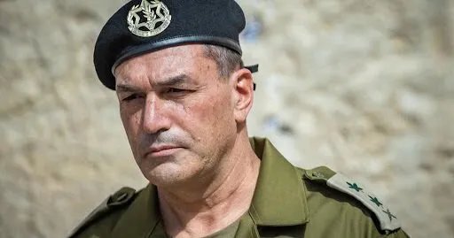 رئيس الأركان الإسرائيلي يتفقد الأراضي السورية ويتوعد بمواصلة العمل الدفاعي