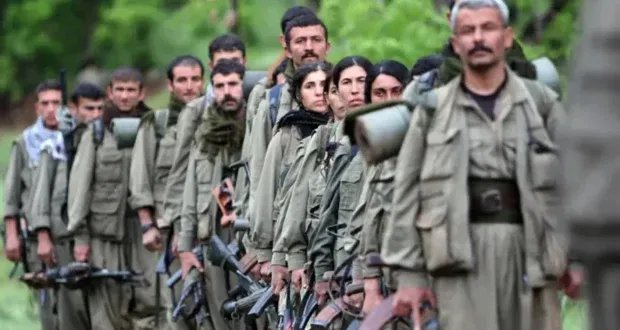 حزب العمال الكردستاني يتهم تركيا بعدم الوفاء بالتزاماتها بشأن إلقاء السلاح