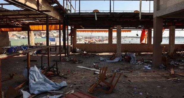 تحقيق الغارديان يكشف: إسرائيل استخدمت قنبلة ضخمة في هجومها على مقهى بغزة