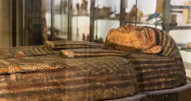 متحف مانشستر يستشير الجمهور حول عرض مومياء مصرية عمرها 2700 عام