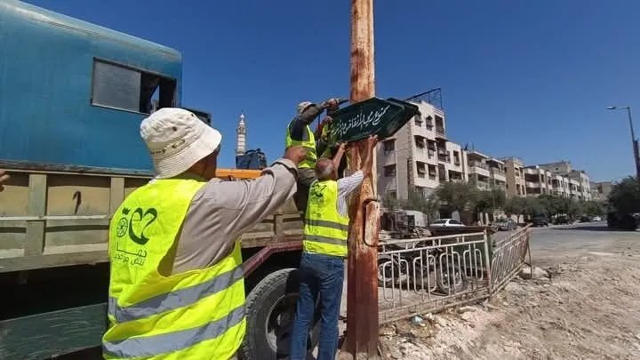 حماة تتصدى لرمي الأنقاض بحملة توعية ولوحات تحذيرية