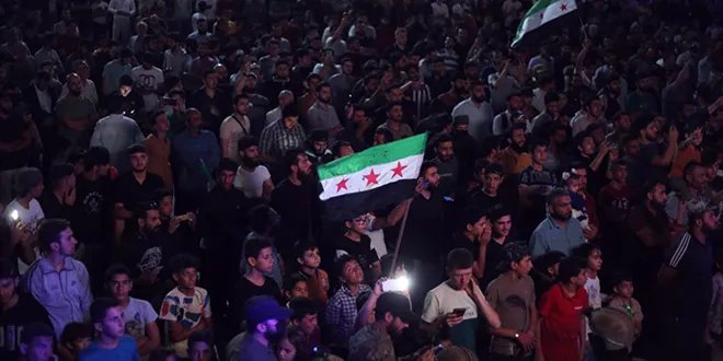 إقبال واسع في إدلب على حفل إطلاق الهوية البصرية الجديدة للجمهورية العربية السورية