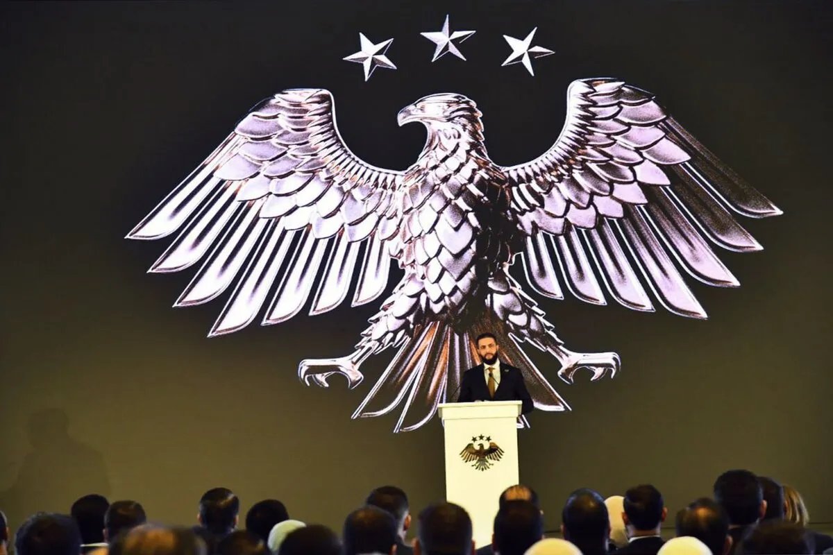 الرئيس الشرع: الهوية البصرية الجديدة تجسد وحدة سوريا وتطلعات شعبها