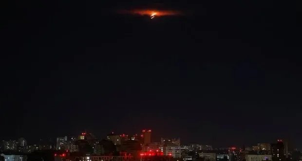 أوكرانيا تعلن عن إصابة 23 شخصاً في "أكبر هجوم جوي روسي" منذ بداية الحرب