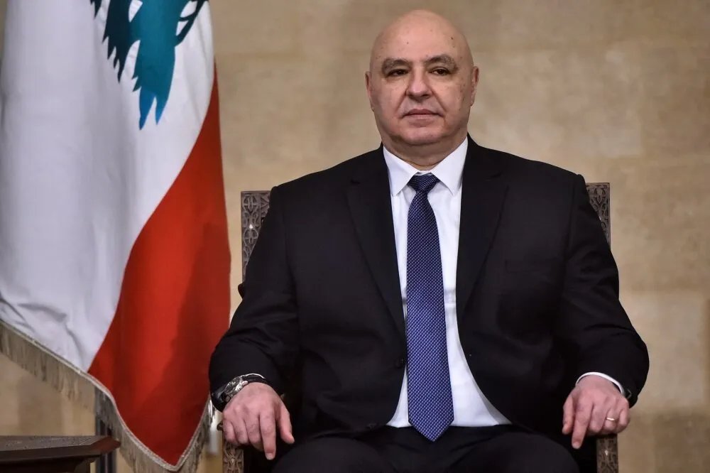 الرئيس عون يؤكد استمرار التنسيق مع سوريا ويحذر من محاولات تأجيج الفتنة الطائفية